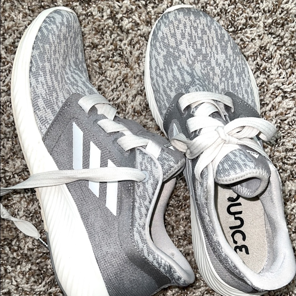 Adidas ribbon laced gray tennis shoes size 8.5